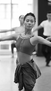 7.4K views · 250 reactions | We are so back. 2024-2025 season, here we come. 並✨ Purchase tickets at joffrey.org. | The Joffrey Ballet | Facebook