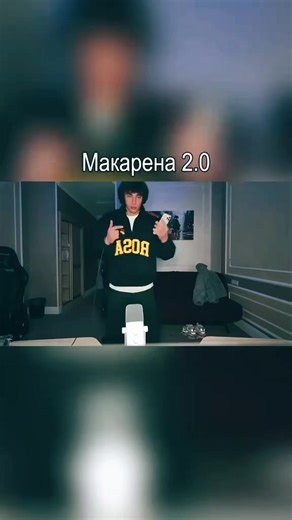 Пётр Алексеевич Карпов — российский хоккеист и блогер. Родился 17 января 2003 года в Ярославле. ru.ruwiki.ru 24smi.org Некоторые факты из биографии: С 2013 года выступал на позиции нападающего за «Локомотив» на различных юношеских турнирах. Играл за московскую «Русь», майский «Олимп», «Дмитров», ДЮСШ г. Бобров, «Переславль», «Ярославич», нижегородское «Торпедо» и ступинский «Капитан». В сезоне 2021–2022 был игроком команды «Соболь», участвовавшей в Высшей лиге чемпионата Белоруссии. В составе ве