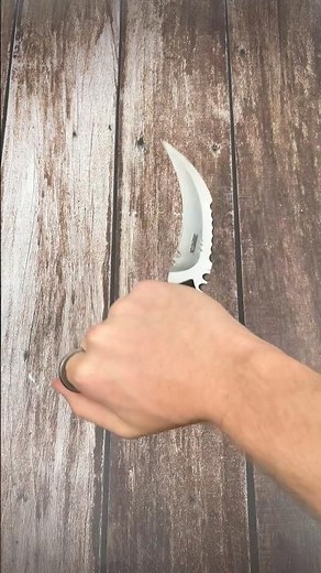 4 knives that are best for ZOMBIE apocalypse 🧟
