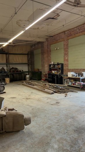 Cleaning shop | Joe Eaves