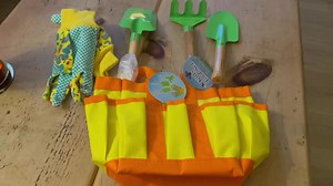 6.1K views · 73 reactions | Gardening kit = transportable mark making / writing / drawing etc bag Poundland - but it was like £2 or something ☘️ | Mr Mc - Early Years / Key Stage 1 - #MakingMemories | Facebook