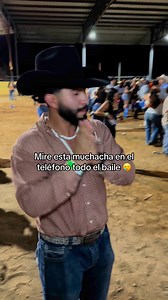 3.3M views · 10K reactions | Quien mas iba a los bailes con sus papas ?❤️☺️ #papas #nortenas #baile #hija #toxica #viejitasperobonitas #nortena | Gustavo Montoya | Facebook