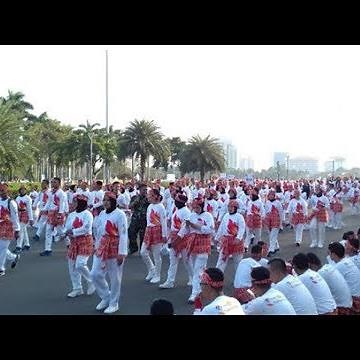 Pecahkan Rekor Dunia, Penampakan Tari Poco-poco dengan Jumlah Terbesar yang Diikuti Jokowi di Monas