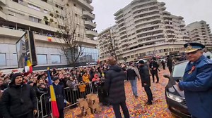 62K views · 3.6K reactions | La Alba Iulia, plecarea lui Ilie Bolojan a fost însoțită de huiduieli masive, la fel ca și sosirea! | Stiri din Alba și din România | Facebook