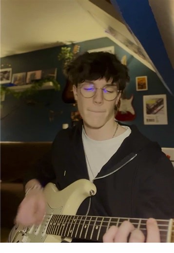 Bohemian Rhapsody- Queen #guitar #fyp #pourtoi #queen #guitartok