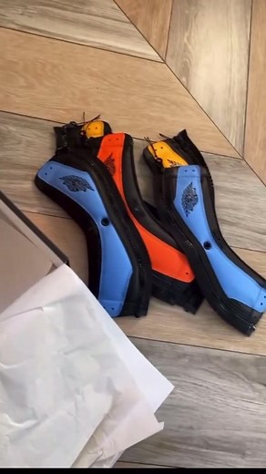 Ray Allen gives us a preview of the JB Athlete-Exclusive Air Jordan 1 Switch 👀 What say you? 🤔🤷🏽‍♂️ | House of Heat