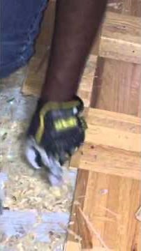How to remove Parquet flooring...