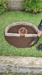 3.6M views · 67K reactions | Garden Design Ideas Part 14 | Round Landscape design with Concrete Bricks #landscape #landscaping #GardenDesign #instreamadsmonetization | Oliver Uriarte | Facebook