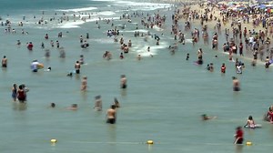 Crowded Beach Stock Footage Video (100% Royalty-free) 1809392 | Shutterstock