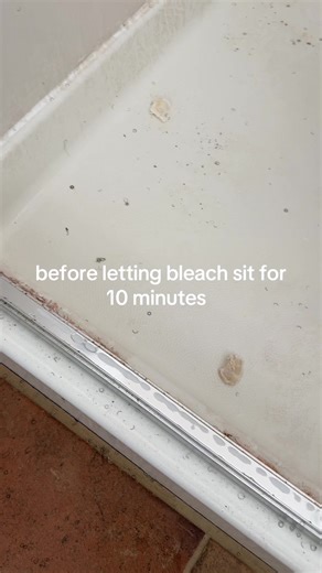 Standard clean on my monthly customers bathroom. Bleach & a Scouring pad or Magic eraser… Repeat as many times as needed these products will go a long way !! Clean smarter not harder ;) #cleaningbusiness #cleaningtipsandhacks #cleaningtiktok #cleaningtipsandhacks #cleaningtok