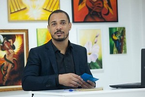 318K views · 5.6K reactions | Tarólogo prevê 2022 marcado por mortes nas eleições e revela quem será o presidente do Brasil | Diário do Sertão | Facebook