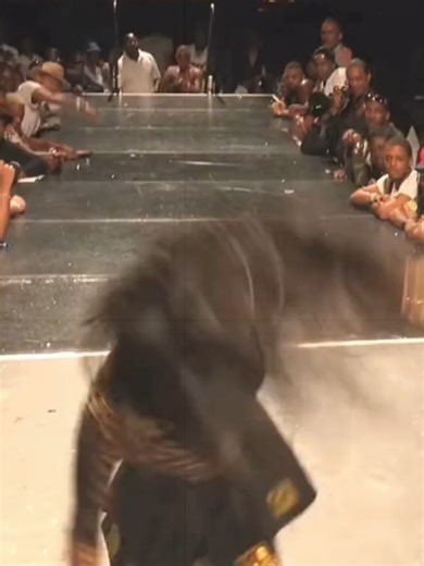 Best of Vogue™ (@bestofvogues11)’s videos with original sound - Best of Vogue™