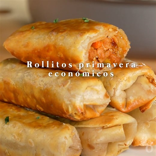 🥕🔥 Rollitos primavera caseros, fáciles y accesibles: verduras, carne molida y un toque de sazón que los hace irresistibles. ¡Prepáralos hoy! Receta: https://bit.ly/4aptnqx | kiwilimón