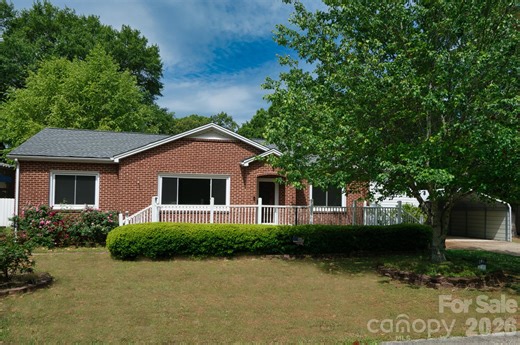 204 Clinton Ave, Clover, SC 29710 - MLS 4376865 - Coldwell Banker