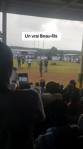 Vidéos de MOMBO NZENGUE (@mombo19924) avec son original - MOMBO NZENGUE