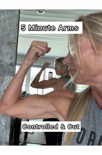 5-Minute Arm Workout for Tight and Defined Arms