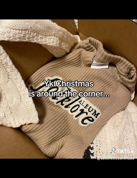 Taylor Swift Merch for Christmas Presents