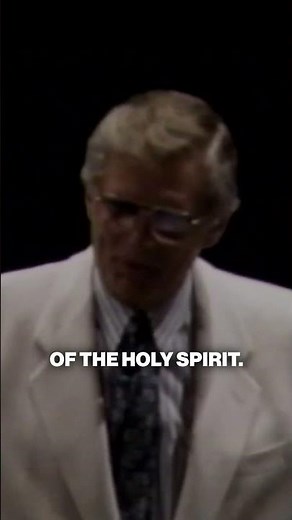 Stop Looking at the Storm... Jesus Is on Board – David Wilkerson