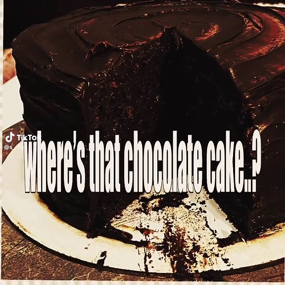 FNAF Chica Cake Animation: Sweet and Fun Creations