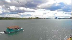 Our 2025 Calendar is OFFICIALLY open 😁☀️🌴 Weekends and Holidays sell out EXTREMELY quick due to high demand! You can lock in your preferred date and time now 🍾🤗🍹🥳 With boats available for 6-30 people we have something for everyone! You can bring your own food and drinks! Book now at www.detroitcycleboat.com | Detroit Cycle Boat