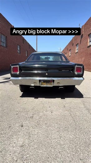 Big Block Sounds Angry #car #automobile #cartok #shorts #viral