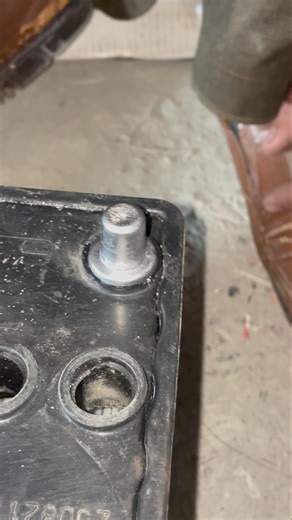 How to make battery terminal