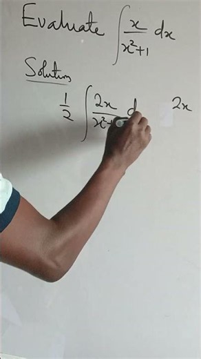 Most Students Get This Integral WRONG 😱 | ∫ x/(x²+1) dx