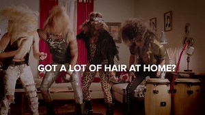 Long hair problems? Zero-M™ is your secret weapon against hair wrap. Now that’s rock and roll. | Shark Home