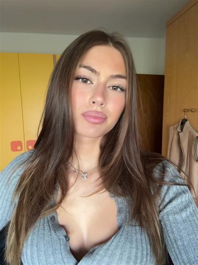 Video di ali (@alicezan) con CLUB TEST (con IvanBi, Diss Gacha) - Sala