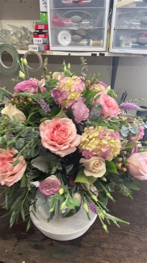 Enchanting 💝 #Flowers #Florist #SanFrancisco #California #BayArea #SmallBusiness #Local #Fyp #ForYouPage#Trending #Trendingvideo #Viral #Fall