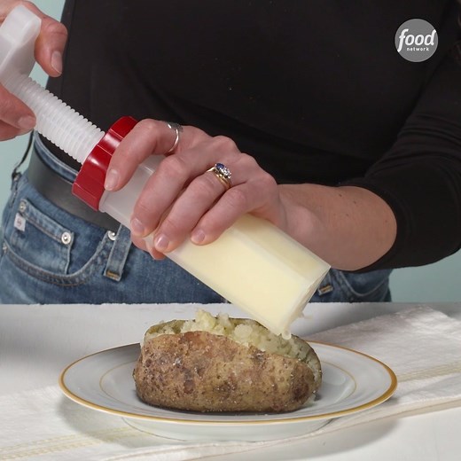 9.7M views · 6.9K reactions | This tool makes BUTTER ribbons! They melt fast and save you from trying to spread cold butter! 杻 Get this butter dispenser on Amazon: https://amzn.to/2QfHxjq. (We may make from these links!) | Food Network | Facebook