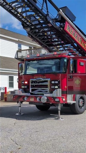 Merrimack Truck 1 Set Up at Open House #FireTruck #MerrimackFire #LadderTruck