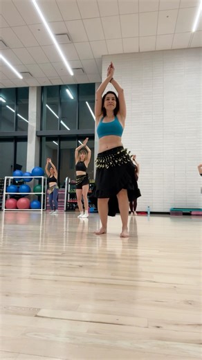 Belly dance to Beyonce & Shakira’s Beautiful Liar💃 #bellydance #dance #shakira #beautifulliar