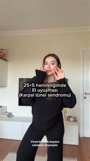 Miray Temizer on Instagram: "2 gündür beni resmen ağrıyla uyandırıyor ve uyuşukluk zor geçiyor. Bu arada sadece sağ elimde olan bir durum bu 🥲 bu aralar biraz ödemlendim sanırım onun etkisi büyük , bir süre bileğime bir şey bağlayıp yatıcam geçmezse eğer atel denicem🥹 siz yaşadınız mı böyle bir şey yada şu an yaşayan var mı🤷🏼‍♀️ #reklam #karpaltünel #karpaltünelsendromu #hamilegünlüğü #25weekspregnant"