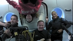 SpaceX’s large cupola gave the astronauts, and us, a new window on planet Earth.