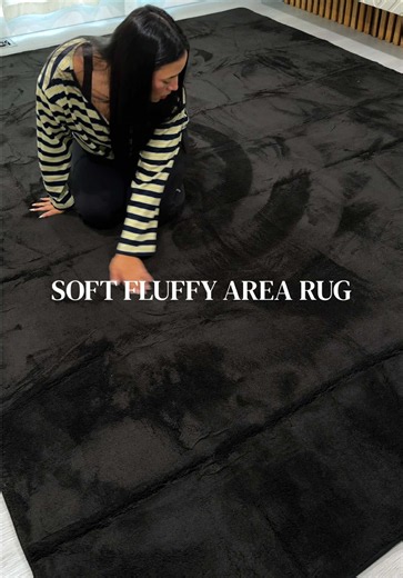 8x10 so soft and fluffy every living room deserves one 🖤 #livingroomrug #blackrug #fluffyrug #8x10rug #arearug