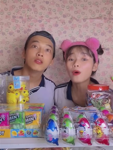 cái kẹo khóc nhè 😅|Căn tin cô Năm#anvattuoitho #candy#shorts