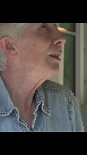 Skinny vs Medium Build: Patty Mayo Sheriff Encounter