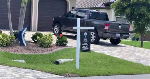 Southwest Florida home prices drop as sellers struggle to find buyers