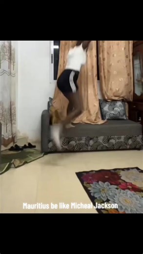 Mauritius dancing like Michael Jackson #viral #michealjackson #mauritius🇲🇺 @✩ 𝒜𝓎𝓊𝓈𝒽𝒾.𝓍𝑜 ✩ @Anshee tii baba 2805 @L E A D E R 🇲🇺 @🍁M A N I A K O🍁 @alone girl 🫴❤️‍🩹 @R E V E N G E ☠️ @AyushAv @CHILDÖOFÖGOD @X£x_Diven👑