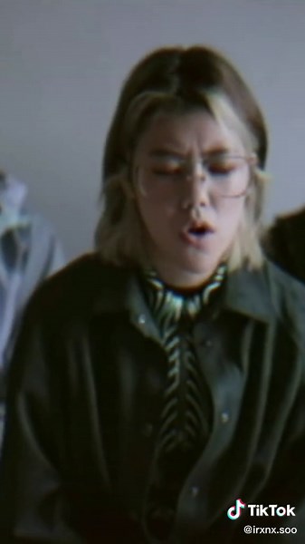 Midnight Train by So So Neon - K-Pop Vibes