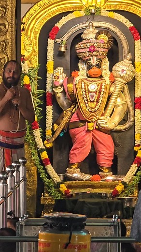 1.7K reactions · 30 shares | #hanumanji #hanuman #hanuman_chalisa_yuva_katha #hanumanchalisa #hanumanjayanti #devotional #devotion #devotionalvideo #devotees #jaishreeram #jaishreeshyam #jaihanuman #jaihanumanji #jaihanumanjimaharaj #jaihanumanjiki #jaihanumanDaDa | Gurukulam | Facebook