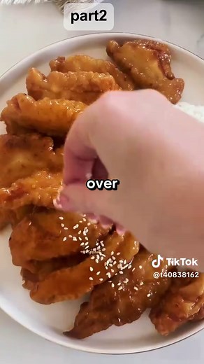 Engaging Questions from Reddit's Ask Community