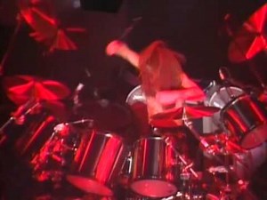 X JAPAN - Yoshiki Drum Solo