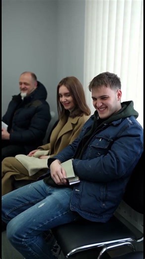 ОТКАЗАЛ В КРЕДИТЕ БРОДЯГЕ