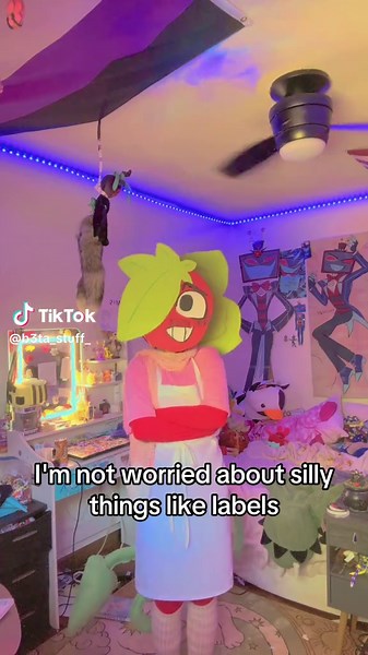 Creative Cardboard Crafts for Sprout Cosplay Enthusiasts