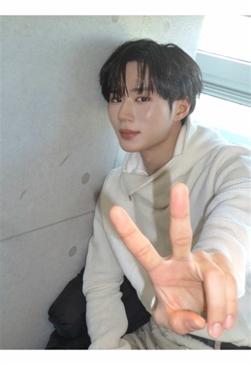 intro video goes crazy scp: mine (in caard) sdt: @aensora @🍵 @zu @eri @ㅈㅅㅎ🐾 @kai @venessa @ian @ALPHA DRIVE ONE outro: daemsiel #kimjunseo #junseo #alphadriveone #ald1 #xyzbca kim junseo alphadriveone ald1 edit allfake original content