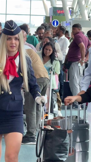 #follow #stewardess #flightattendant #usa #usatiktok #airport | Stewardess Flight Attendant