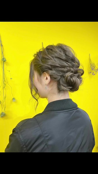 ルーズアップ⋈♡*｡ﾟ #hair #hairarrange #ヘアセット #ヘアアレンジ #ヘアメイク #ルーズヘア #アップヘア #シニョン #お呼ばれヘア #キャバ嬢 #キャバ嬢ヘア #キャバ嬢ヘアメイク #新宿ヘアセット #ヘアセットサロン