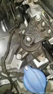 How to change a low beam bulb on a 2017 Kia Forte